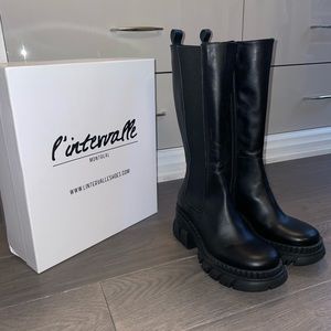 L’intervalle Raidon Black Leather Boots